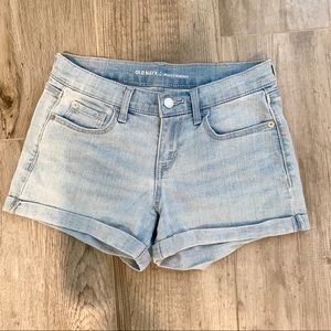 Old Navy boyfriend jean shorts light wash
